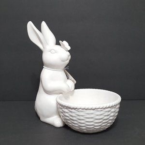 NEW RARE Williams Sonoma Large Sculptural Easter Bunny Bowl with Butterfly 9 1/4